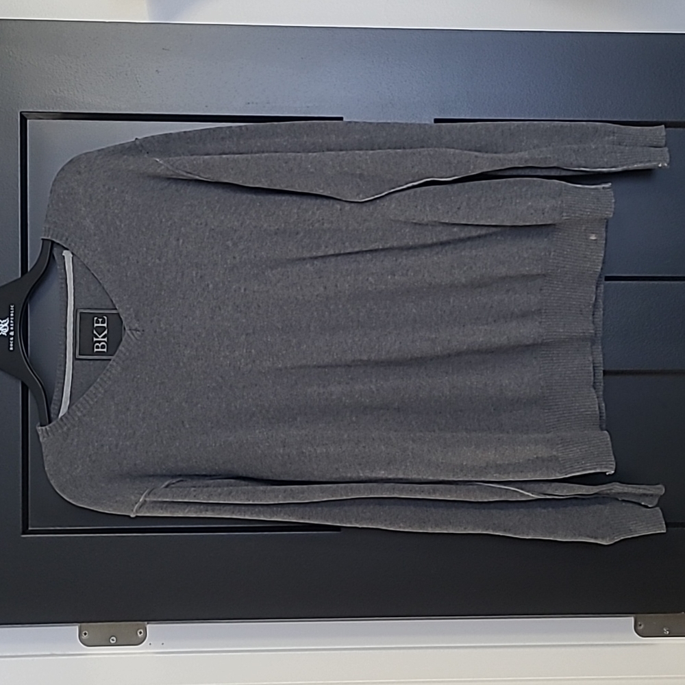 Men's BKE grey sweater